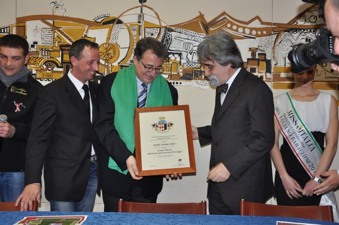 Ingrandisci la foto
